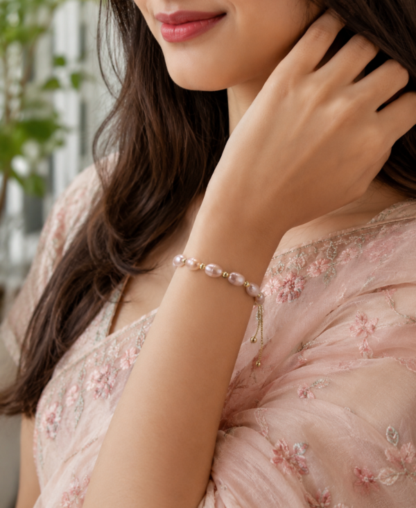 Freshwater Purple Rice Pearl Bracelet – 7–8mm Pearls with Adjustable Chain